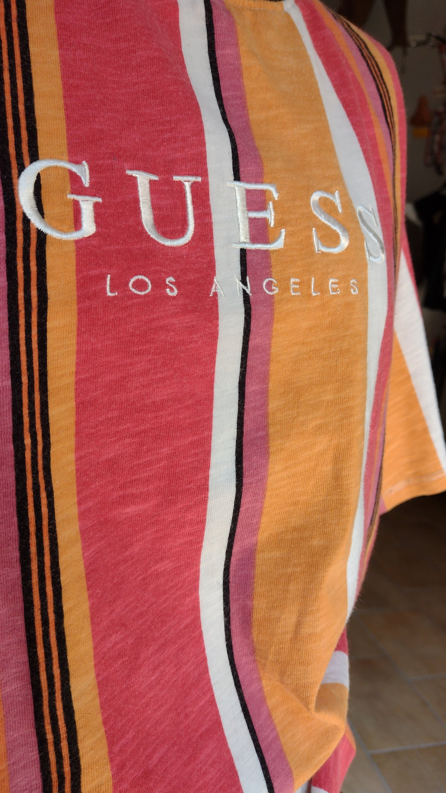 T-shirt Guess