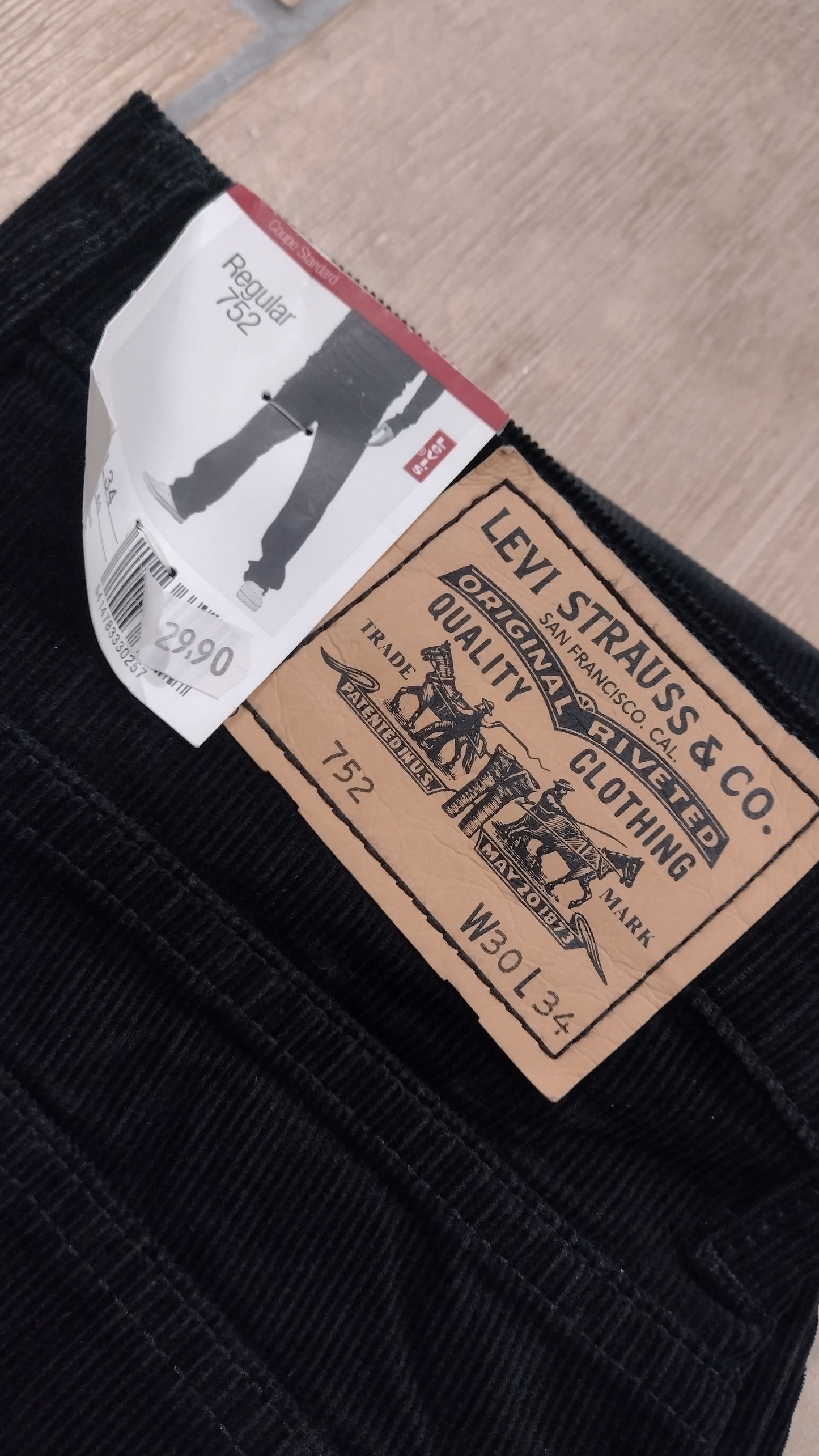 Pantaloni Levi's 752