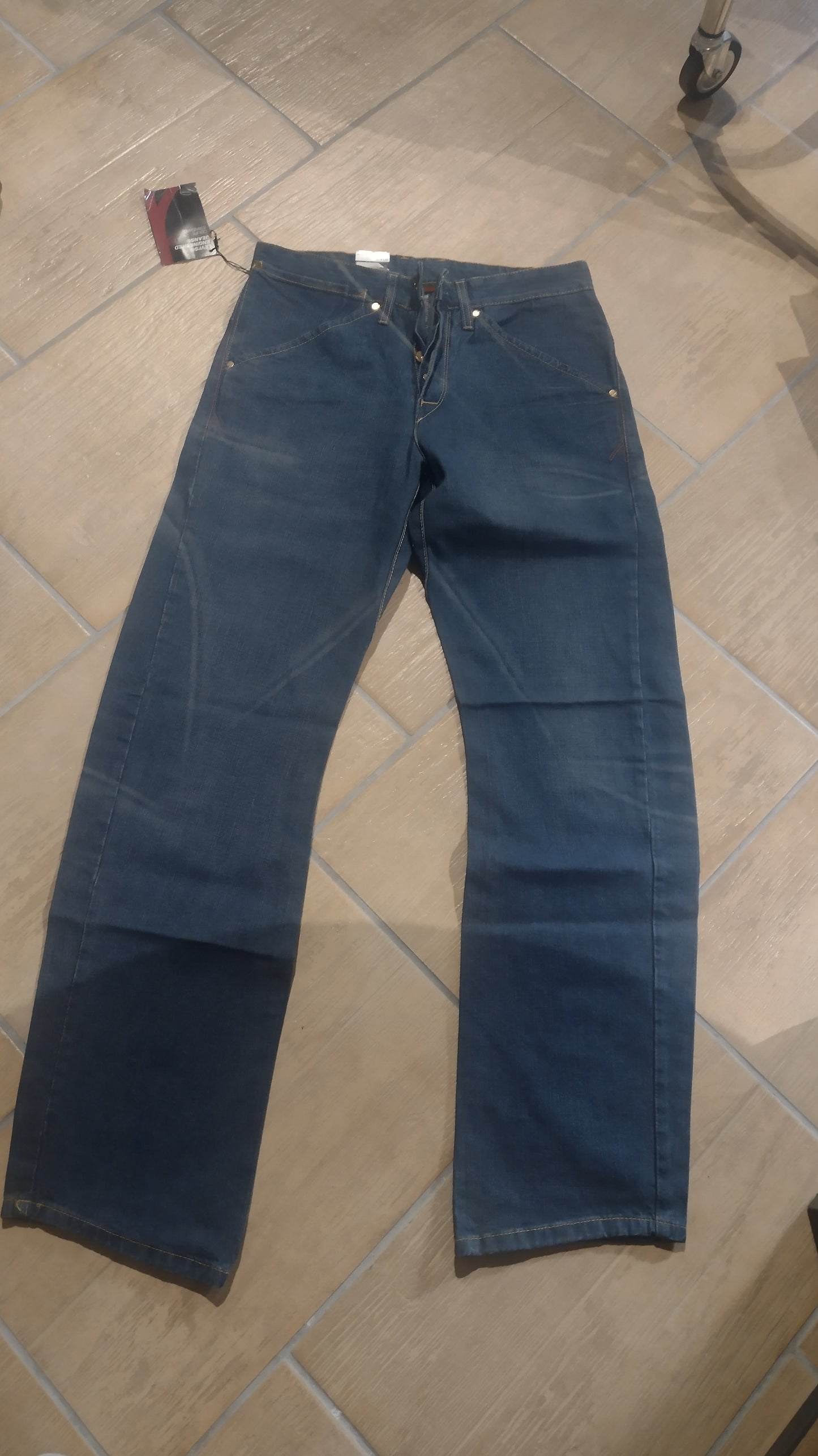 Levi's Enginereed jeans