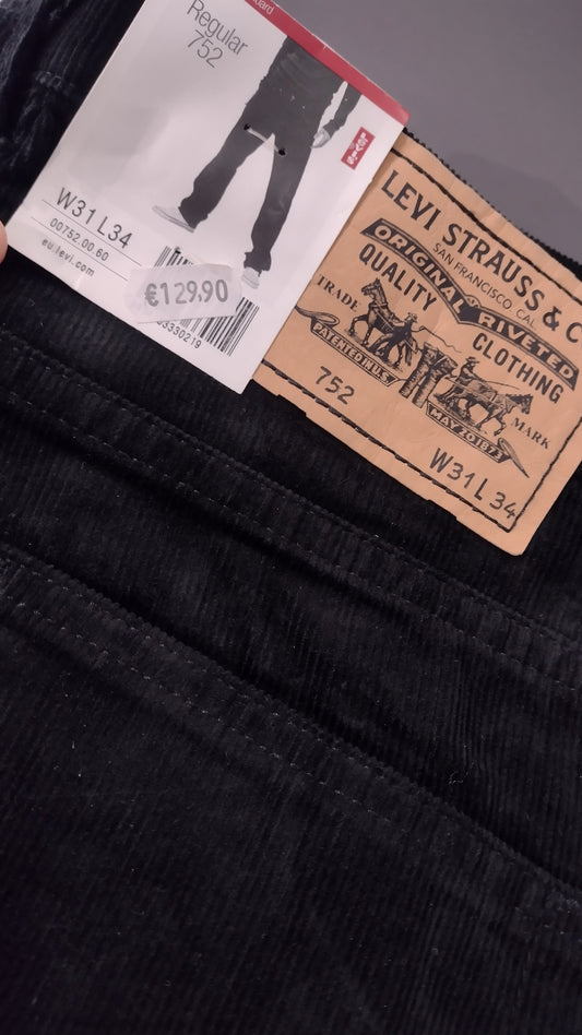 Pantalone Levi's 752